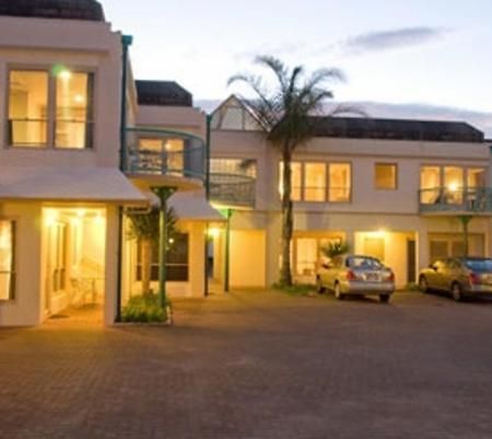 Pacific Harbour Motor Inn Гисборн Экстерьер фото